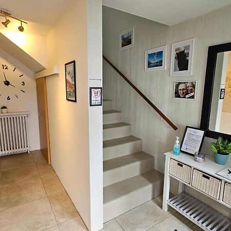 B&B Rooms Husavik 1 外观 照片