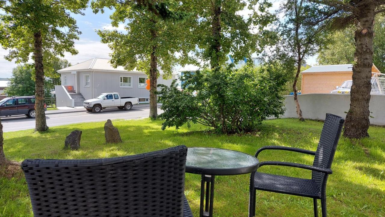 B&B Rooms Husavik 1 外观 照片